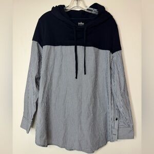 SOHO NY Women’s Black and White Hooded Top Size Large